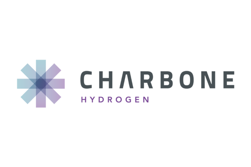 (TheNewswire) 
   
   
   
   
 
Brossard, Quebec TheNewswire – le 23 octobre 2025 CORPORATION CHARBONE (TSXV: CH,OTC:CHHYF; OTCQB: CHHYF; FSE: K47) (« CHARBONE » ou la « Société »), un producteur et distributeur nord-américain spécialisé dans l’hydrogène propre Ultra Haute Pureté (« UHP ») et les gaz industriels stratégiques, annonce la génération de revenus grâce à la première livraison de 161 000 pieds cubes d’hélium à un distributeur indépendant de la grande région de Toronto (Grand Toronto). Cette étape importante marque le lancement de la division Hélium de CHARBONE et son intégration dans la chaîne d’approvisionnement nord-américaine des gaz industriels spécialisés.
 La livraison a été effectuée à l’aide d’une remorque à cylindres de type 1 nouvellement mise en service, dédiée à l’hélium, soulignant l’engagement de CHARBONE en matière de fiabilité logistique et de sécurité des approvisionnements de gaz à ultra haute pureté. 
 Parallèlement, CHARBONE a conclu un contrat d’approvisionnement de trois (3) ans avec le distributeur indépendant, garantissant un approvisionnement fiable de plusieurs millions de pieds cubes d’hélium sur le marché ontarien. Ce contrat constitue une étape stratégique dans la diversification de la gamme de produits de CHARBONE, qui comprend l’hydrogène, l’hélium et d’autres gaz à valeur ajoutée. 
 «  Cette première livraison dans la région du Grand Toronto démontre la capacité de CHARBONE à se développer parallèlement à notre plateforme d’hydrogène et à répondre à la demande canadienne croissante en gaz de spécialité   ,  »  a déclaré    Dave B. Gagnon, PDG de CHARBONE    .  «  Notre objectif est de fournir une nouvelle alternative aux distributeurs indépendants partout au Canada   .  » 
 Selon les projections, le marché mondial de l’hélium devrait croître de  2 milliards USD entre 2024 et 2030  , soit un taux de croissance annuel moyen de  6,7 %.  
    À propos de CORPORATION CHARBONE  
 CHARBONE est une entreprise intégrée spécialisée dans l’hydrogène propre Ultra Haute Pureté (UHP) et la distribution stratégique de gaz industriels en Amérique du Nord et en Asie-Pacifique. Elle développe un réseau modulaire de production d’hydrogène vert tout en s’associant à des partenaires de l’industrie pour offrir de l’hélium et d’autres gaz spécialisés sans avoir à construire de nouvelles usines coûteuses. Cette stratégie disciplinée diversifie les revenus, réduit les risques et augmente sa flexibilité. Le groupe Charbone est coté en bourse en Amérique du Nord et en Europe sur la  bourse de croissance TSX (TSXV: CH,OTC:CHHYF)  ; sur les  marchés OTC (OTCQB: CHHYF)  ; et à la  Bourse de Francfort (FSE: K47)  . Pour plus d’informations, visiter  www.charbone.com  . 
  Énoncés prospectifs  
  Le présent communiqué de presse contient des énoncés qui constituent de « l’information prospective » au sens des lois canadiennes sur les valeurs mobilières (« déclarations prospectives »). Ces déclarations prospectives sont souvent identifiées par des mots tels que « a l’intention », « anticipe », « s’attend à », « croit », « planifie », « probable », ou des mots similaires. Les déclarations prospectives reflètent les attentes, estimations ou projections respectives de la direction de Charbone concernant les résultats ou événements futurs, sur la base des opinions, hypothèses et estimations considérées comme raisonnables par la direction à la date à laquelle les déclarations sont faites. Bien que Charbone estime que les attentes exprimées dans les déclarations prospectives sont raisonnables, les déclarations prospectives comportent des risques et des incertitudes, et il ne faut pas se fier indûment aux déclarations prospectives, car des facteurs inconnus ou imprévisibles pourraient faire en sorte que les résultats réels soient sensiblement différents de ceux exprimés dans les déclarations prospectives. Des risques et des incertitudes liés aux activités de Charbone peuvent avoir une incidence sur les déclarations prospectives. Ces risques, incertitudes et hypothèses comprennent, sans s’y limiter, ceux décrits à la rubrique « Facteurs de risque » dans la déclaration de changement à l’inscription de la Société datée du 31 mars 2022, qui peut être consultée sur SEDAR à l’adresse www.sedar.com; ils pourraient faire en sorte que les événements ou les résultats réels diffèrent sensiblement de ceux prévus dans les déclarations prospectives.  
  Sauf si les lois sur les valeurs mobilières applicables l’exigent, Charbone ne s’engage pas à mettre à jour ni à réviser les déclarations prospectives.  
  Ni la Bourse de croissance TSX ni son fournisseur de services de réglementation (tel que ce terme est défini dans les politiques de la Bourse de croissance TSX) n’acceptent de responsabilité quant à la pertinence ou à l’exactitude du présent communiqué.  
  Pour contacter Corporation Charbone :  
 Téléphone bureau: +1 450 678 7171 
 
 
 Courriel:  ir@charbone.com  
 Benoit Veilleux 
 Chef de la direction financière et secrétaire corporatif 
 
 
 Copyright (c) 2025 TheNewswire – All rights reserved. 
News Provided by TheNewsWire via QuoteMedia
This post appeared first on investingnews.com CHARBONE realise sa premiere livraison d’helium dans la region du Grand Toronto et signe un contrat d’approvisionnement de trois ans avec un distributeur independant